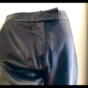 Vtg Black Leather Capris Andrew Marc SZ 10